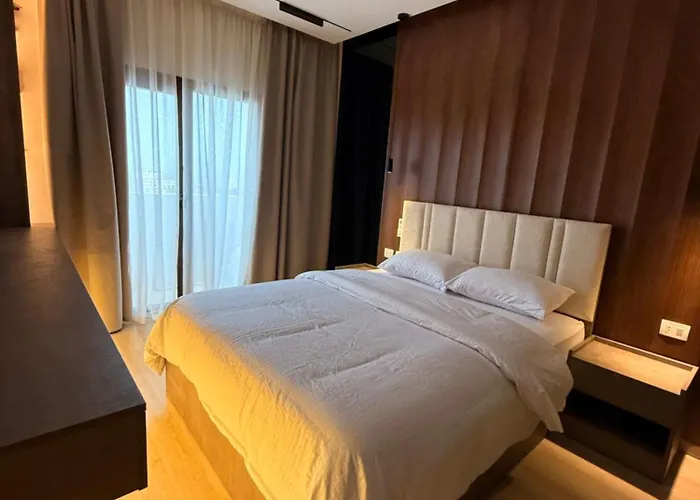 Apartment Luxury Sea View Near Airport *