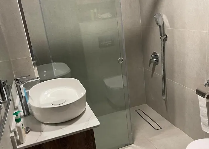Apartment Luxury Sea View Near Airport